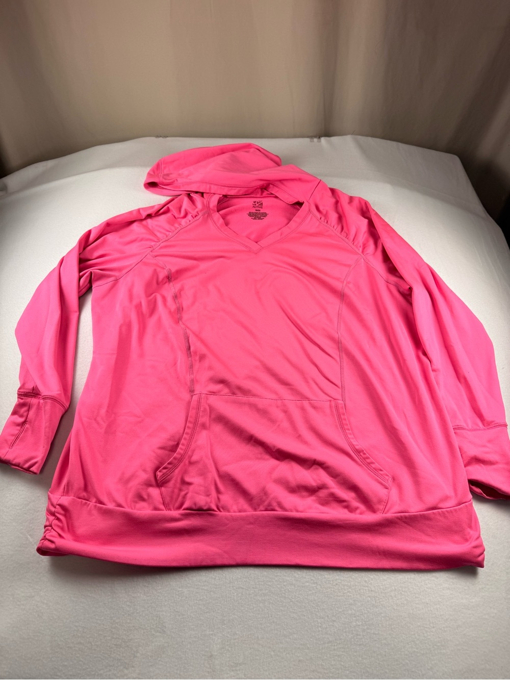 Liv Active USA Hot Pink Hooded Pullover 351